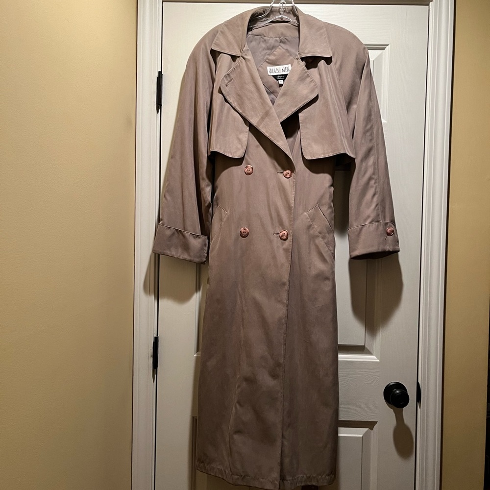 Classic Rain/Trench Coat size 6